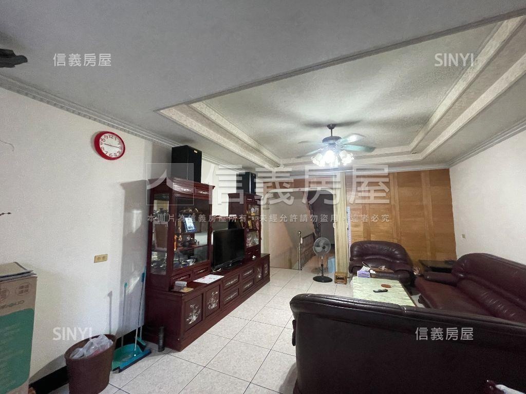 近南亞商圈美透天房屋室內格局與周邊環境