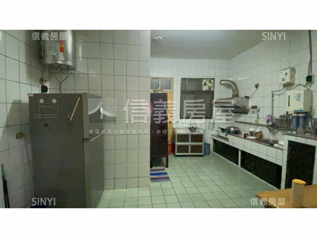 近南亞商圈美透天房屋室內格局與周邊環境
