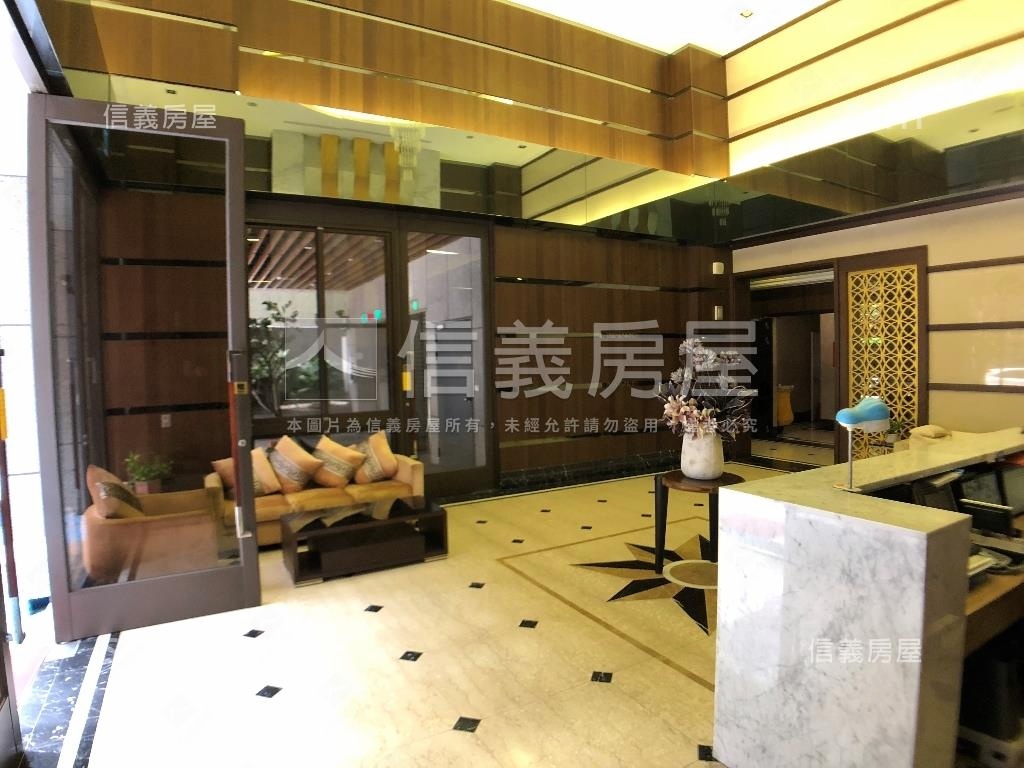 專任蒔尚極近捷運好宅房屋室內格局與周邊環境