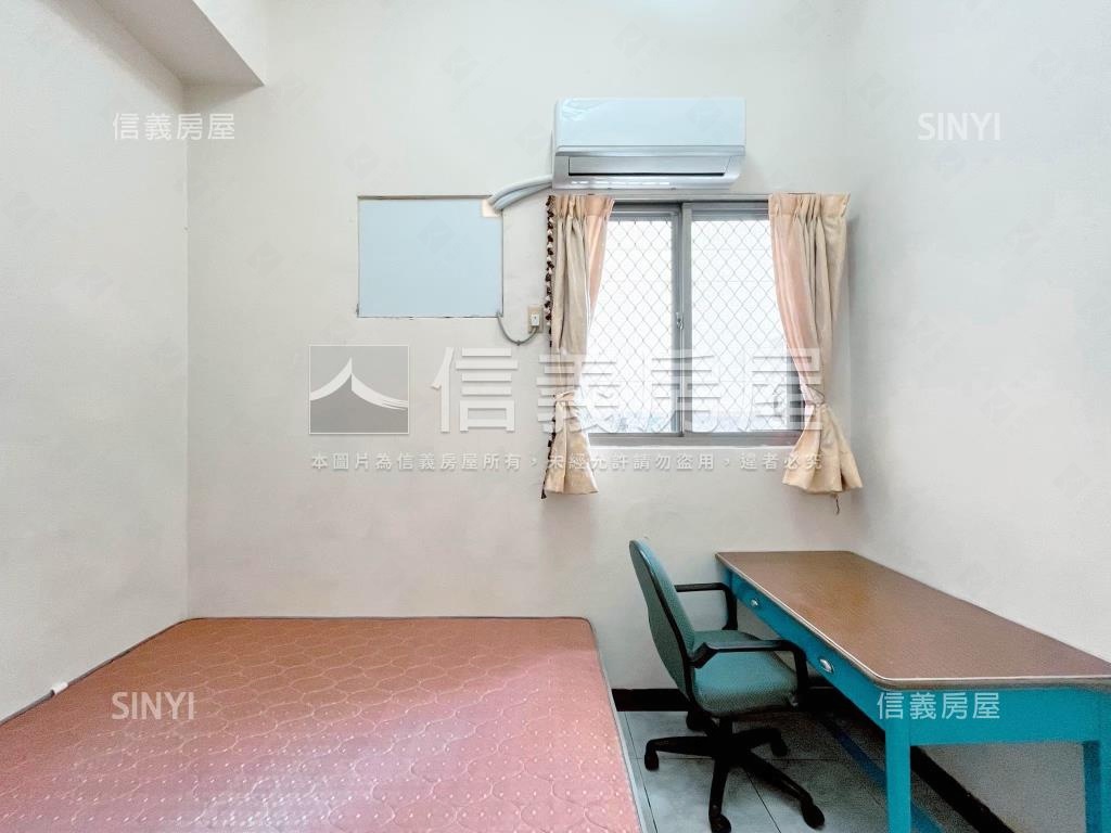 雅園三房附３９個車位房屋室內格局與周邊環境