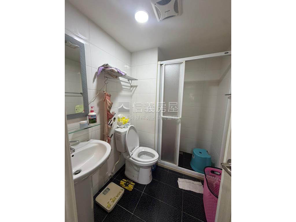 歡樂自用或租置產二樓公寓房屋室內格局與周邊環境