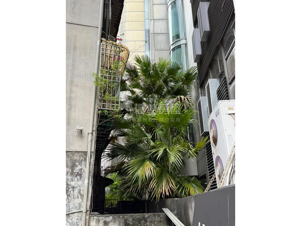 歡樂自用或租置產二樓公寓房屋室內格局與周邊環境