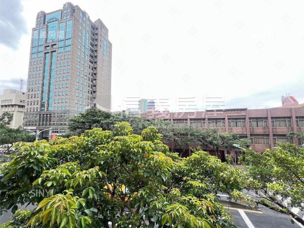 都會管理採光大樓房屋室內格局與周邊環境