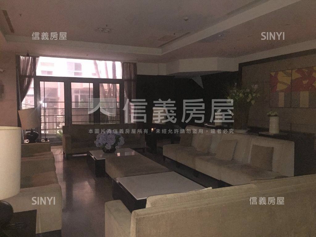 屬於你的假期。套房美居房屋室內格局與周邊環境