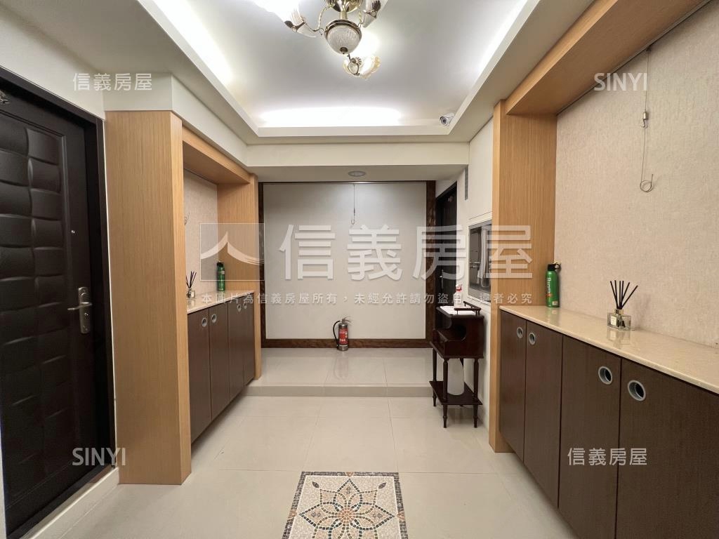 內科金雞母大棟距３樓房屋室內格局與周邊環境