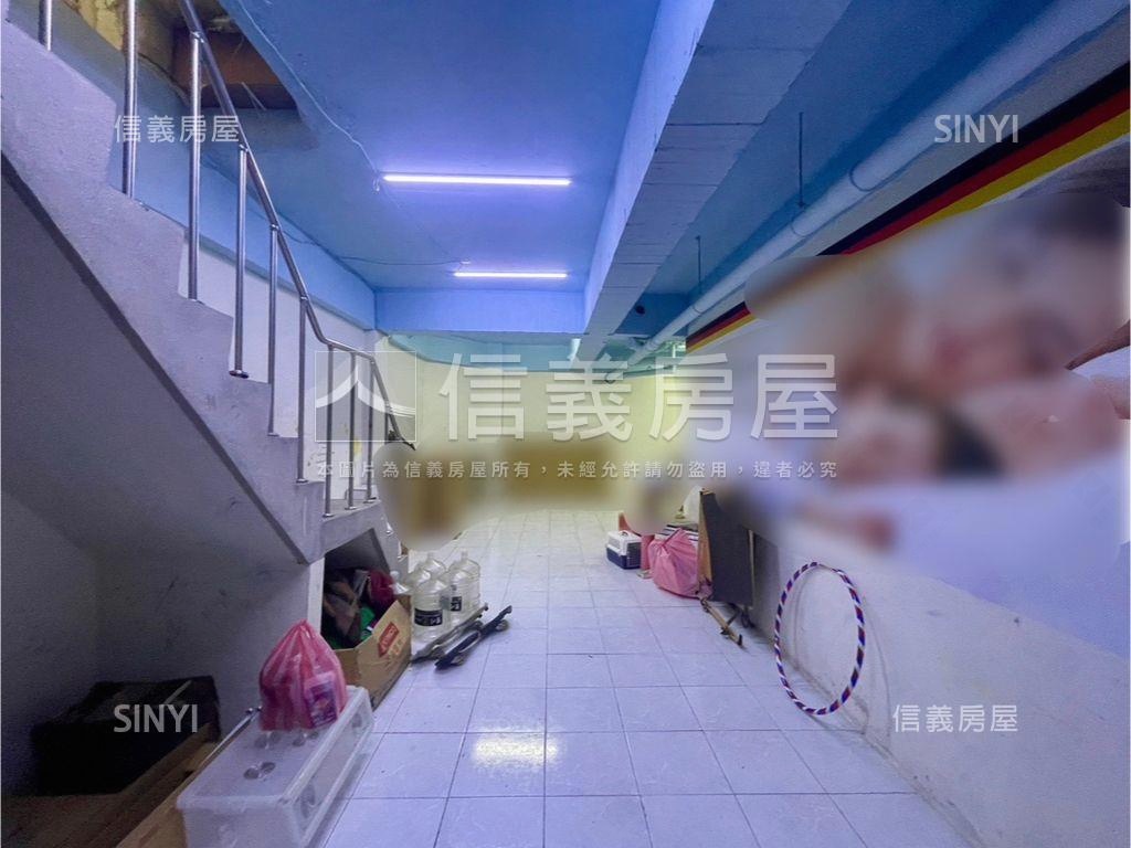 福德三角窗金店面房屋室內格局與周邊環境