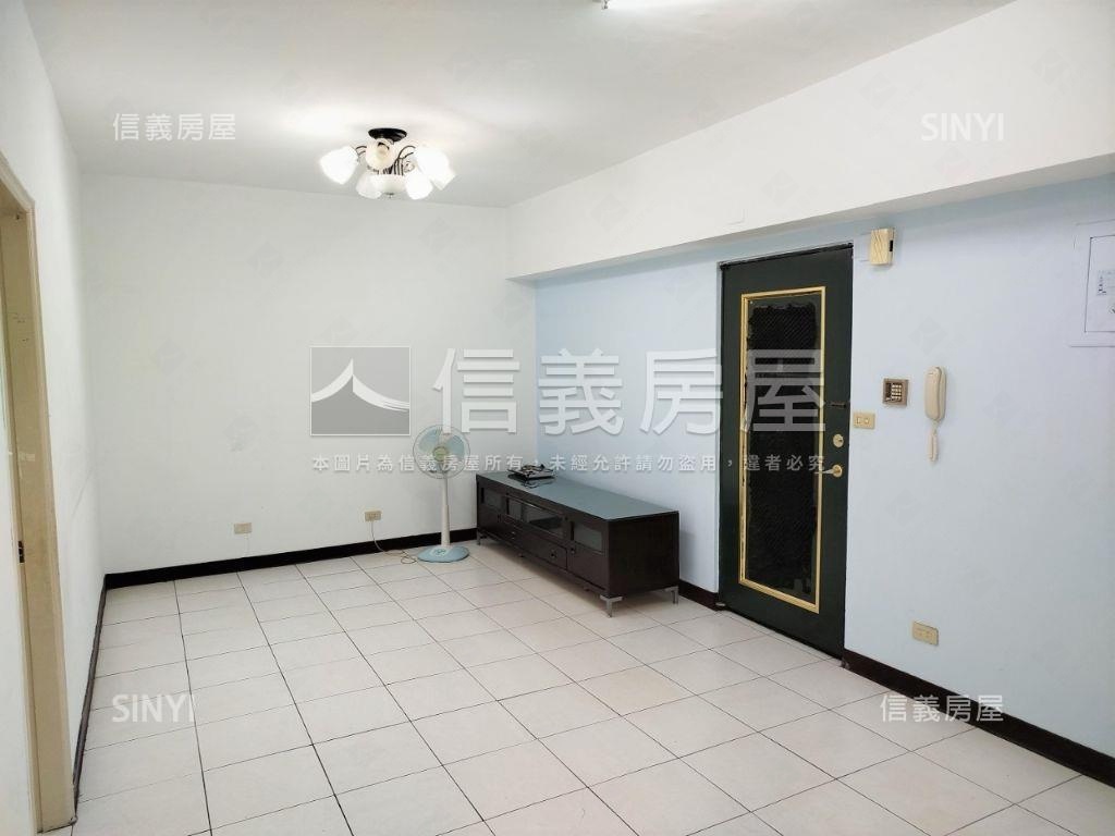 【新店捷運站】旁電梯美屋房屋室內格局與周邊環境