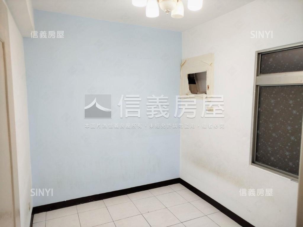 【新店捷運站】旁電梯美屋房屋室內格局與周邊環境