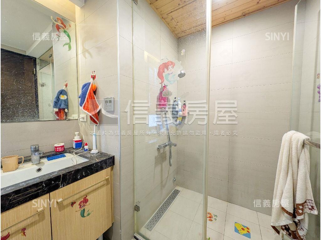 大道首璽四房雙車位房屋室內格局與周邊環境