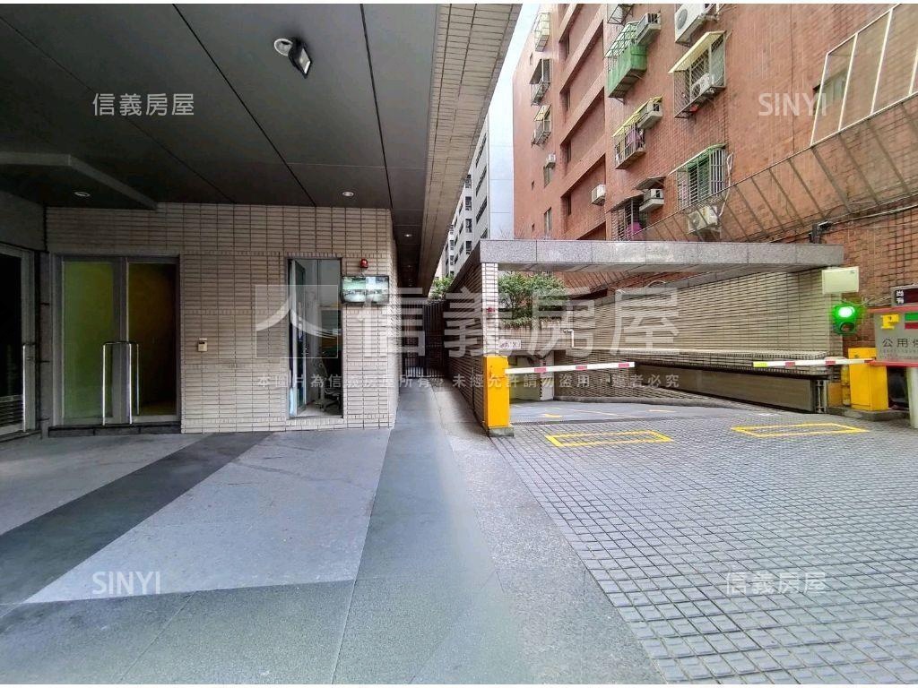 力麒麒園獨立坡平車位房屋室內格局與周邊環境