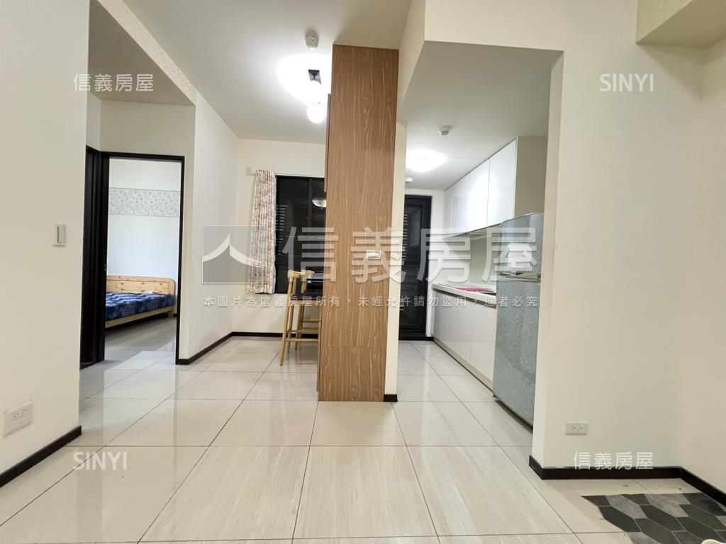 陽光劇場翔譽１７兩房車位房屋室內格局與周邊環境