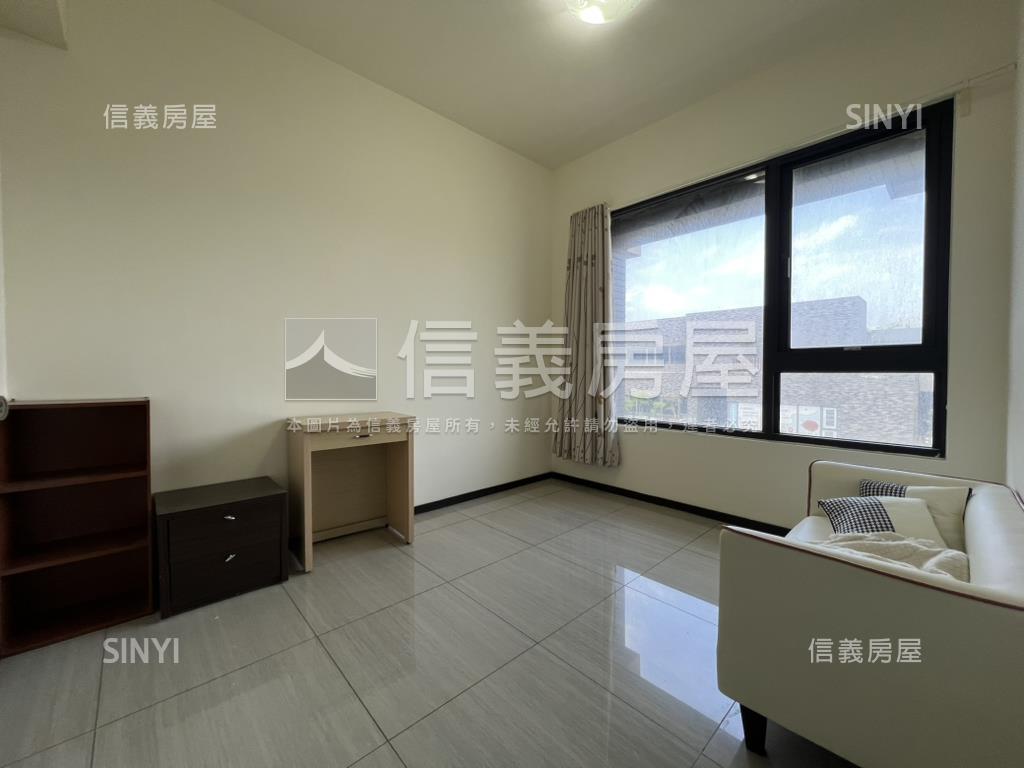 陽光劇場翔譽１７兩房車位房屋室內格局與周邊環境