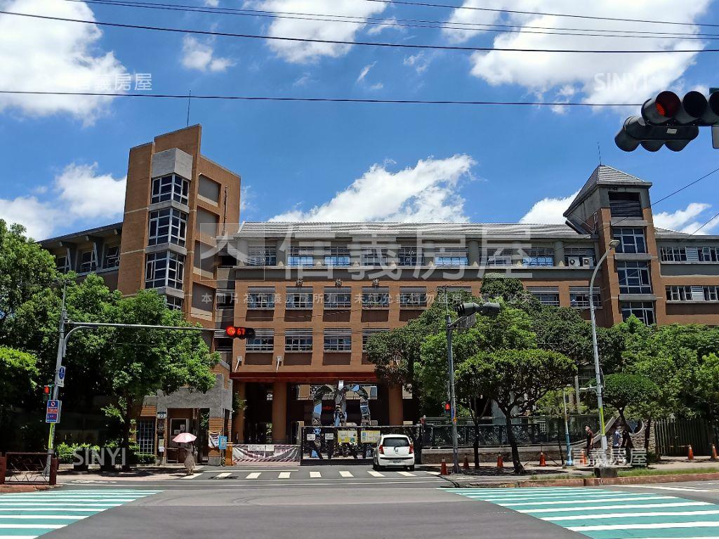 復興街傳家舒適大空間房屋室內格局與周邊環境