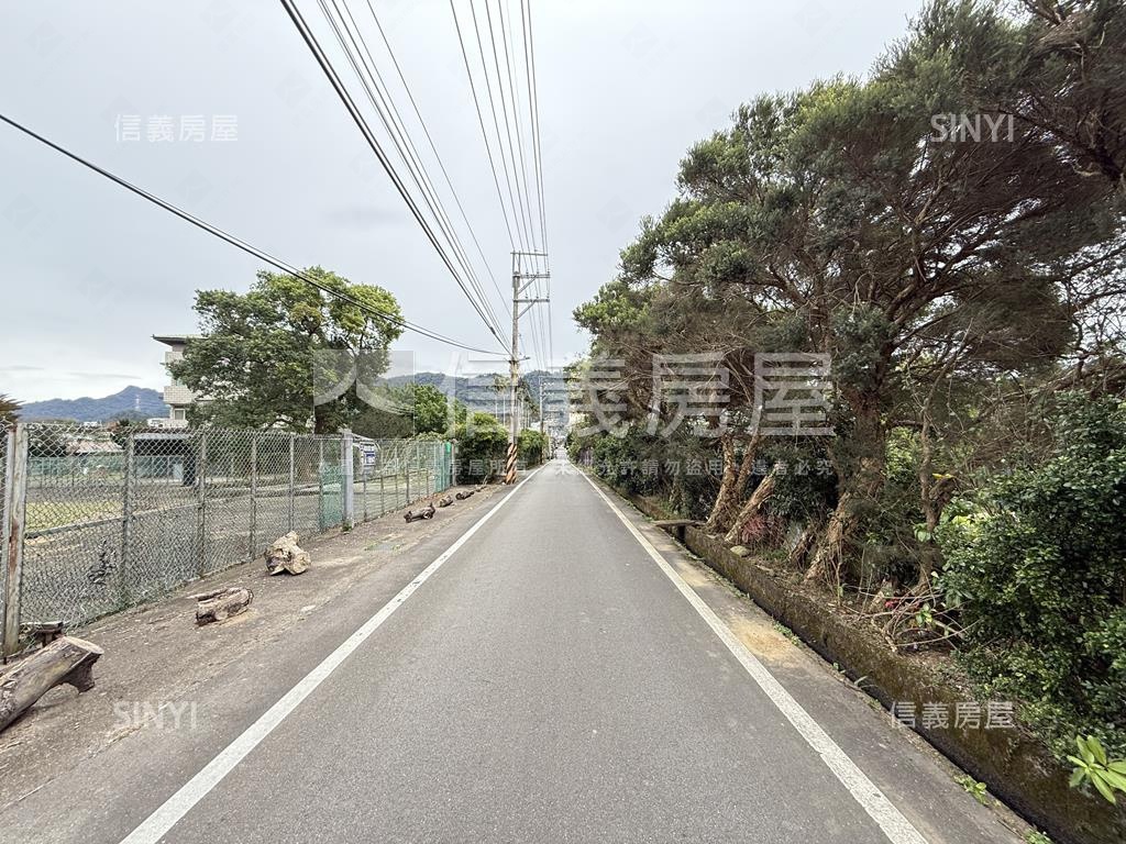 大溪三層雙面臨路方正農地房屋室內格局與周邊環境