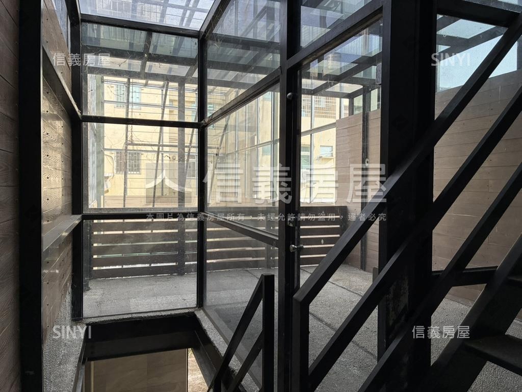 南屯臨路大地坪透店房屋室內格局與周邊環境