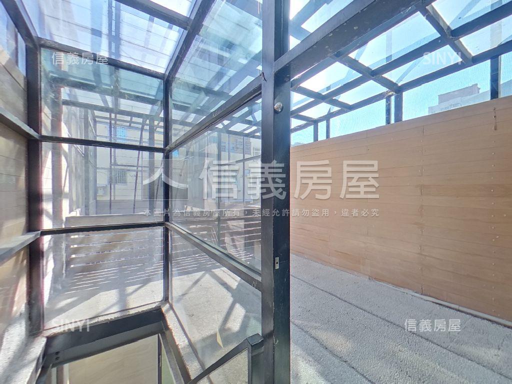 近高鐵站潛力臨路店面房屋室內格局與周邊環境