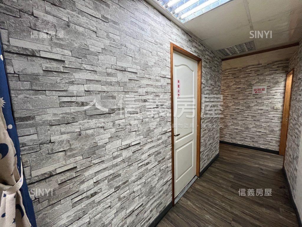 正五權南路大地坪金透店房屋室內格局與周邊環境