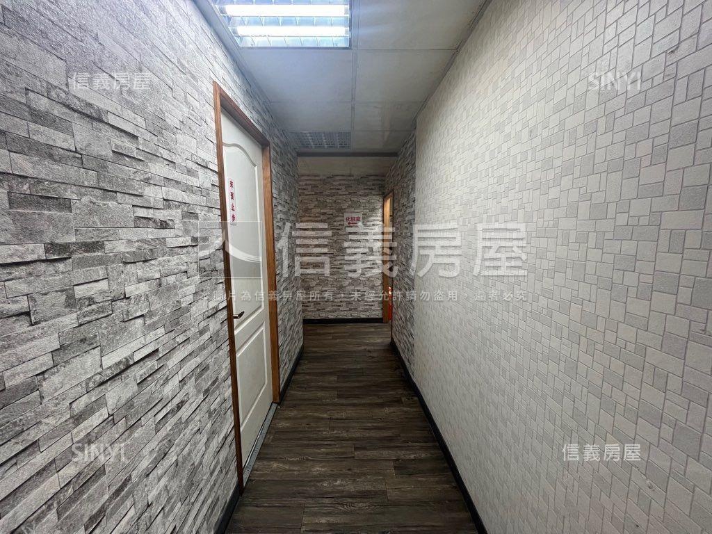正五權南路大地坪金透店房屋室內格局與周邊環境