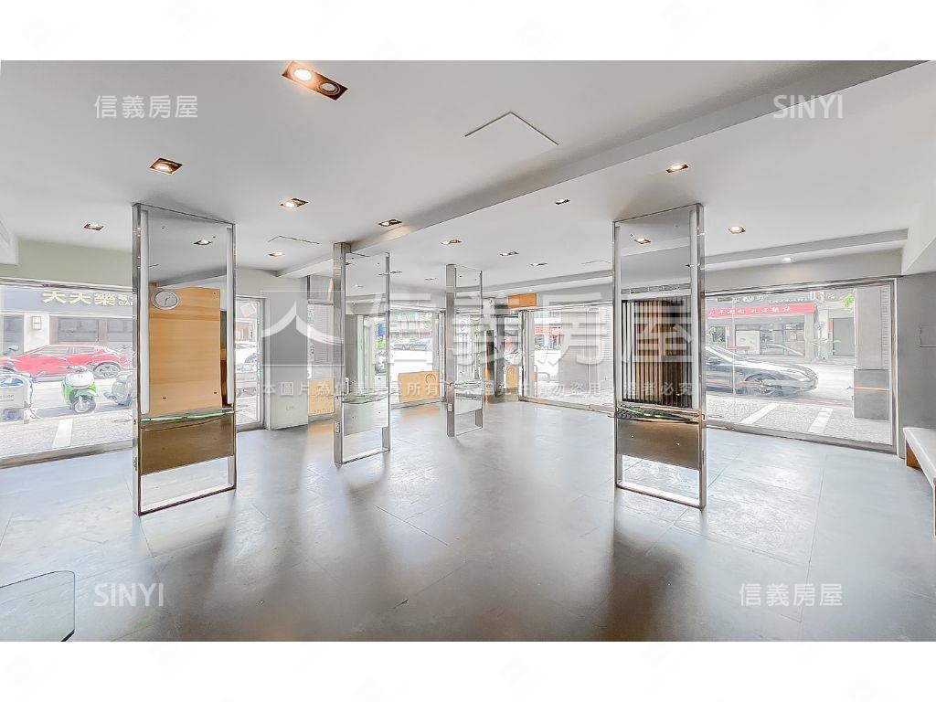 波蜜臻品櫥窗角店房屋室內格局與周邊環境