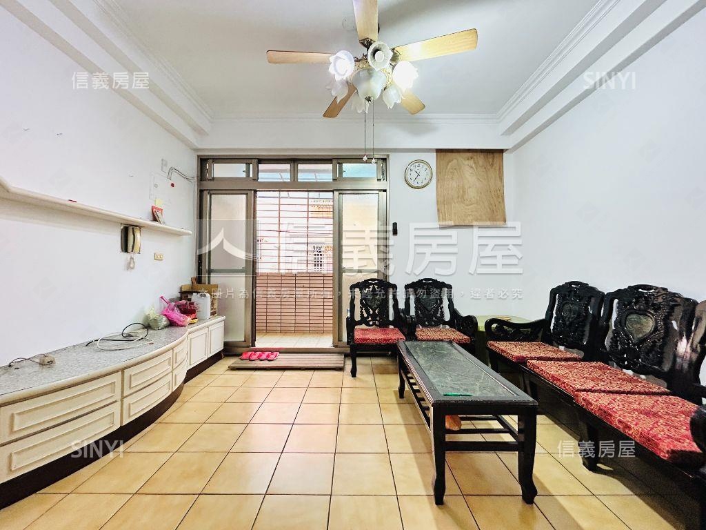 民族採光邊間二樓房屋室內格局與周邊環境