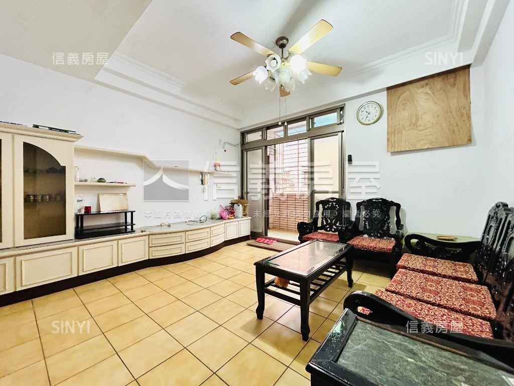 民族採光邊間二樓房屋室內格局與周邊環境