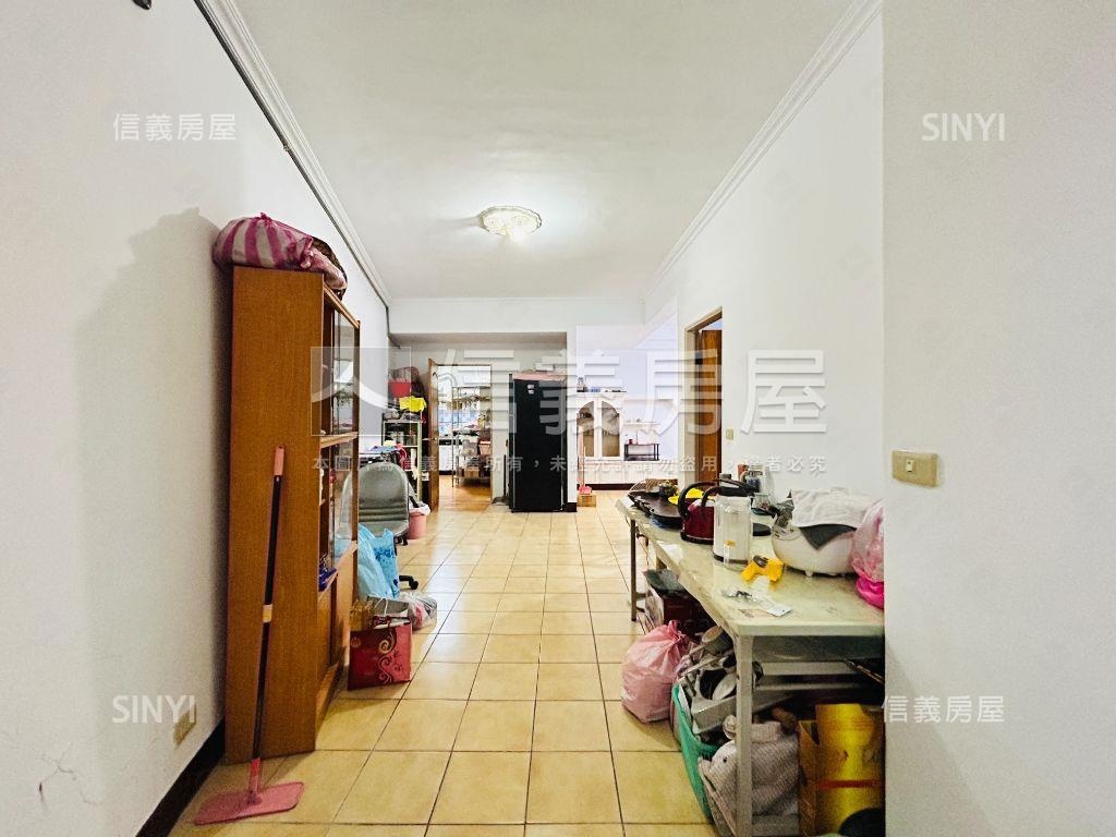 民族採光邊間二樓房屋室內格局與周邊環境