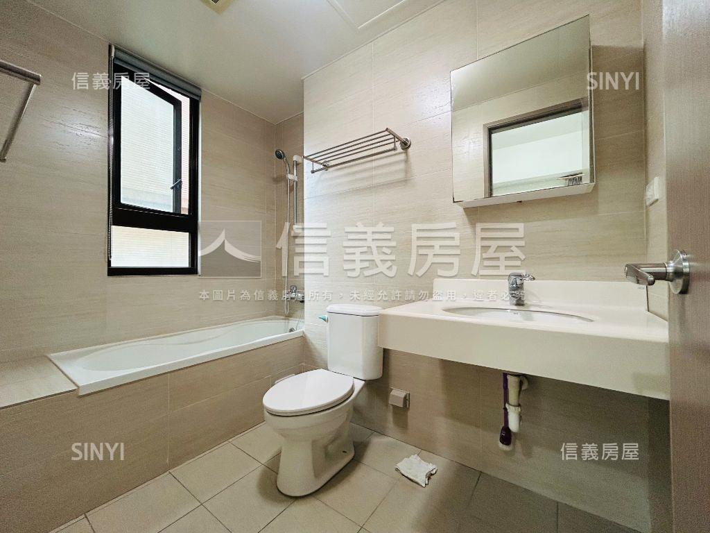 麗寶面中庭三房車位房屋室內格局與周邊環境