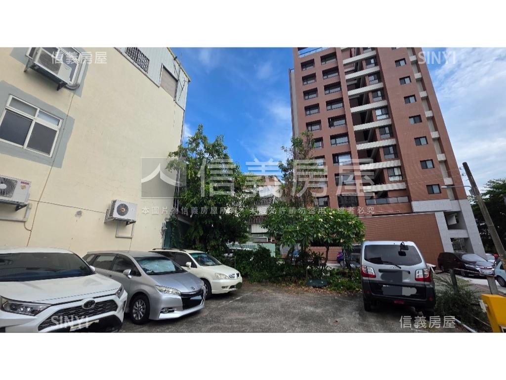 近大忠南街雙面臨路土地房屋室內格局與周邊環境