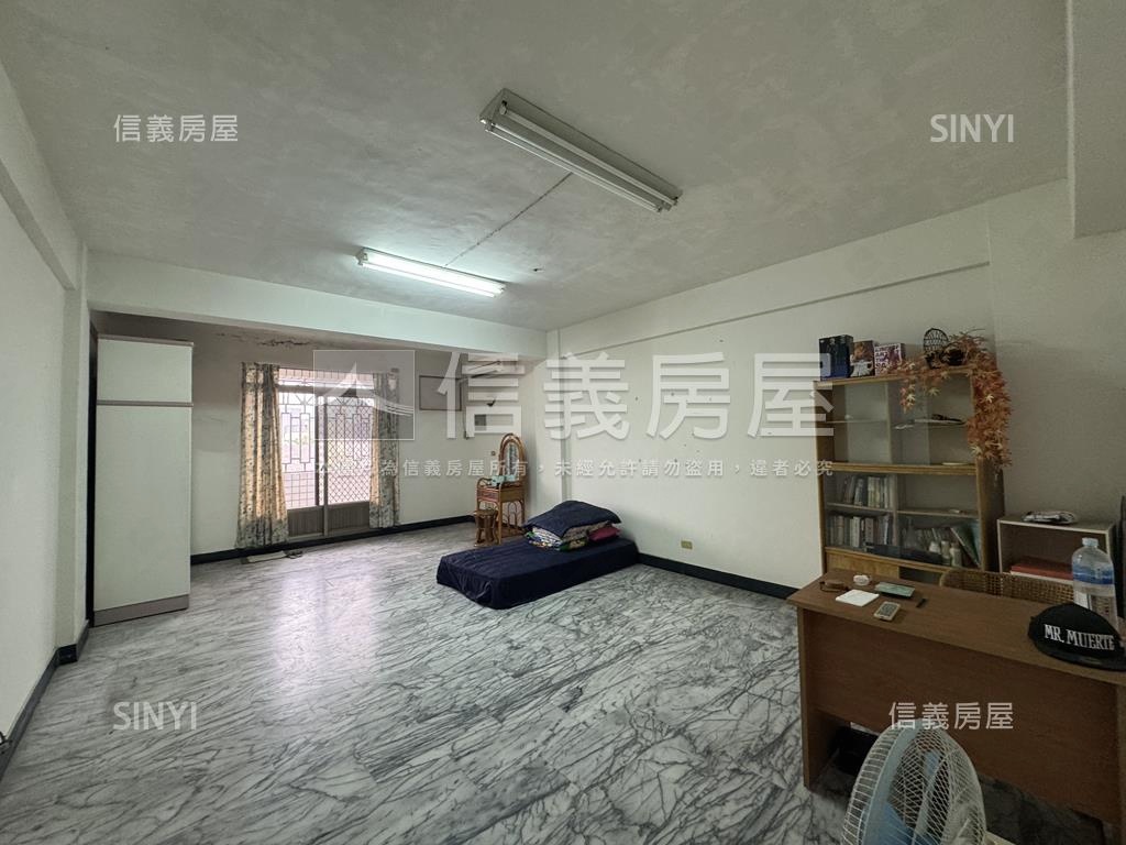億載學區大地坪金店住房屋室內格局與周邊環境