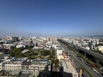 近火車站三房車位視野美屋