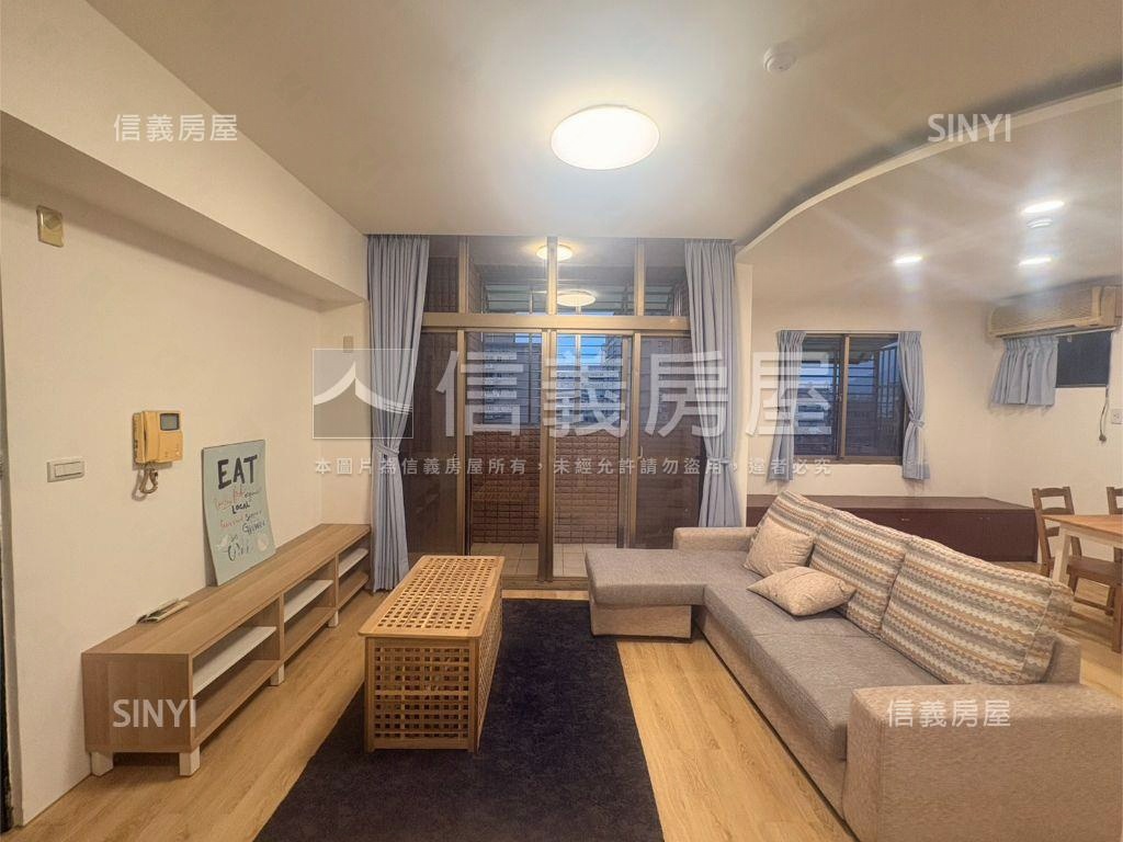 環堤華麗魔術空間房屋室內格局與周邊環境