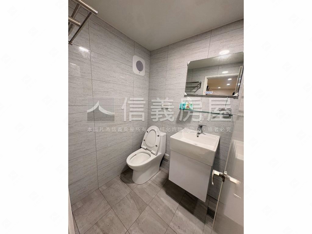 環堤華麗魔術空間房屋室內格局與周邊環境