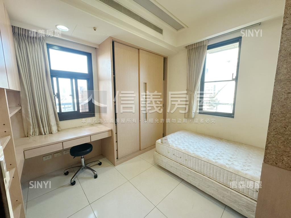 歐洲公園４房車位房屋室內格局與周邊環境