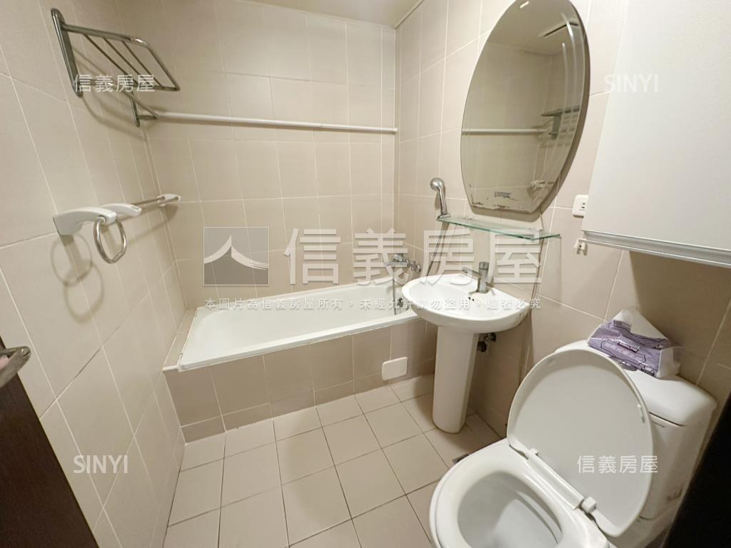 歐洲公園４房車位房屋室內格局與周邊環境