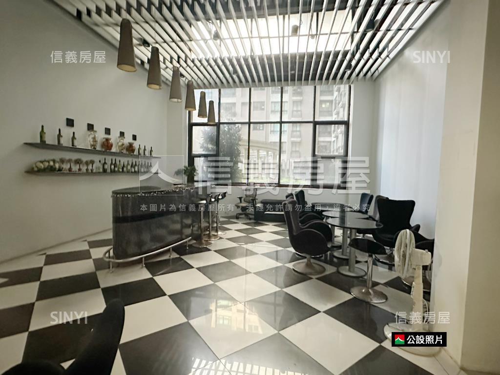 歐洲公園４房車位房屋室內格局與周邊環境