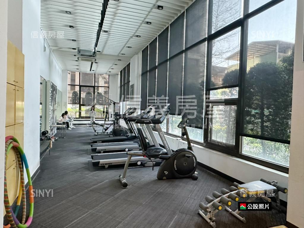 歐洲公園４房車位房屋室內格局與周邊環境