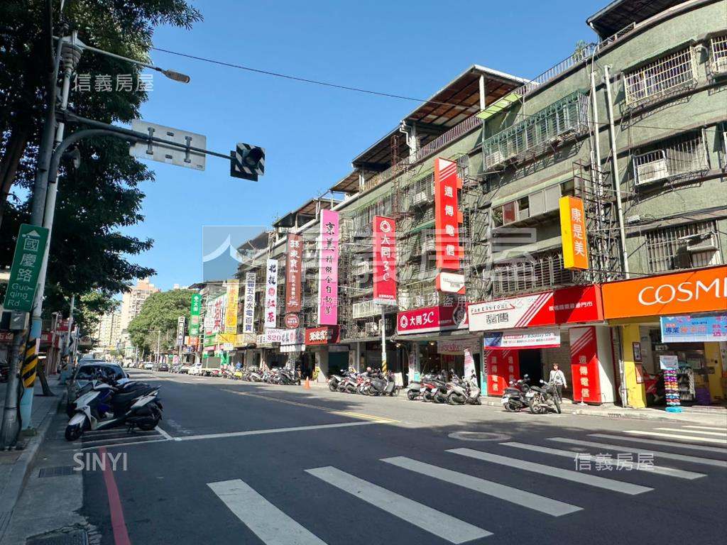 歐洲公園４房車位房屋室內格局與周邊環境