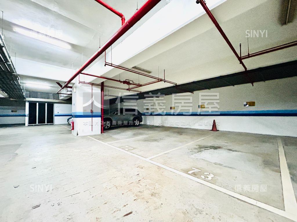 稀有前瞻企業大樓優質辦公房屋室內格局與周邊環境