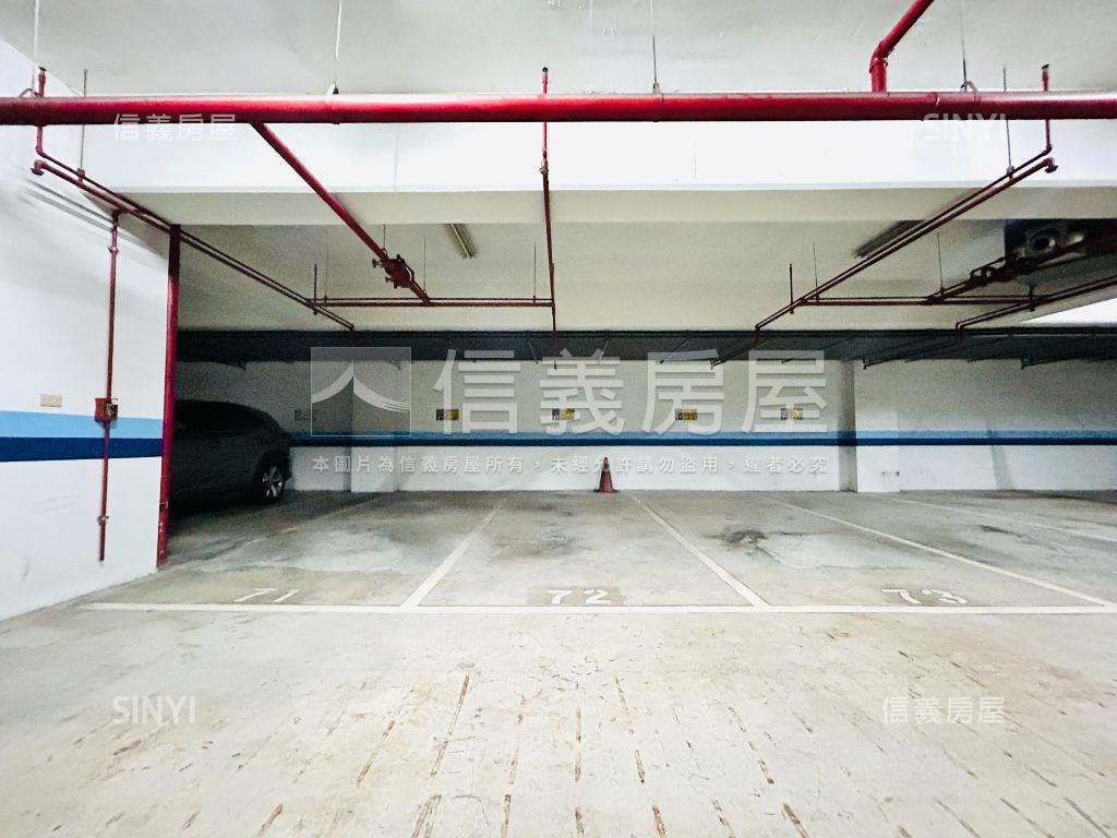 稀有前瞻企業大樓優質辦公房屋室內格局與周邊環境