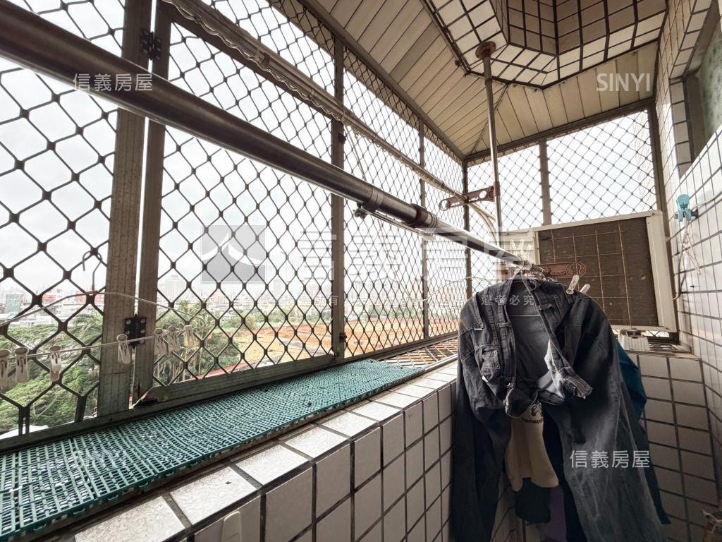 【中原至尊】電梯兩房車位房屋室內格局與周邊環境