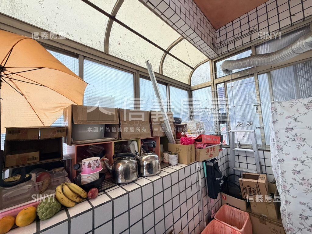 【中原至尊】電梯兩房車位房屋室內格局與周邊環境