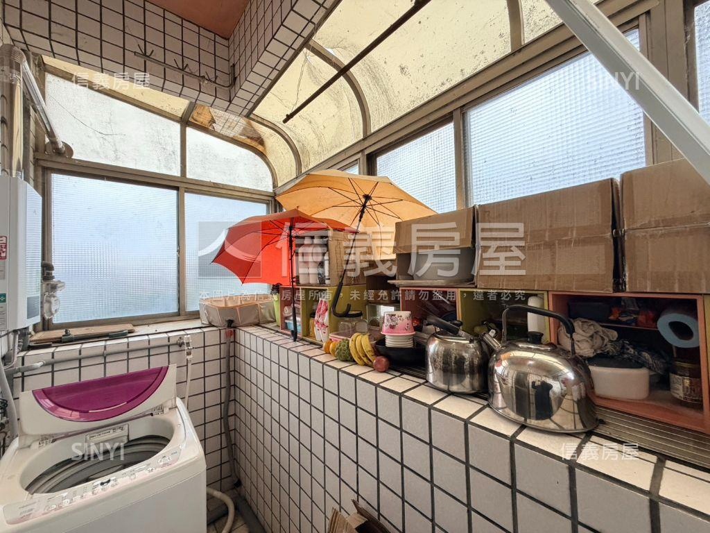 【中原至尊】電梯兩房車位房屋室內格局與周邊環境