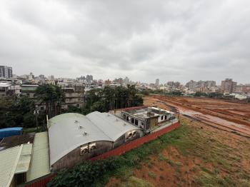 【中原至尊】電梯兩房車位