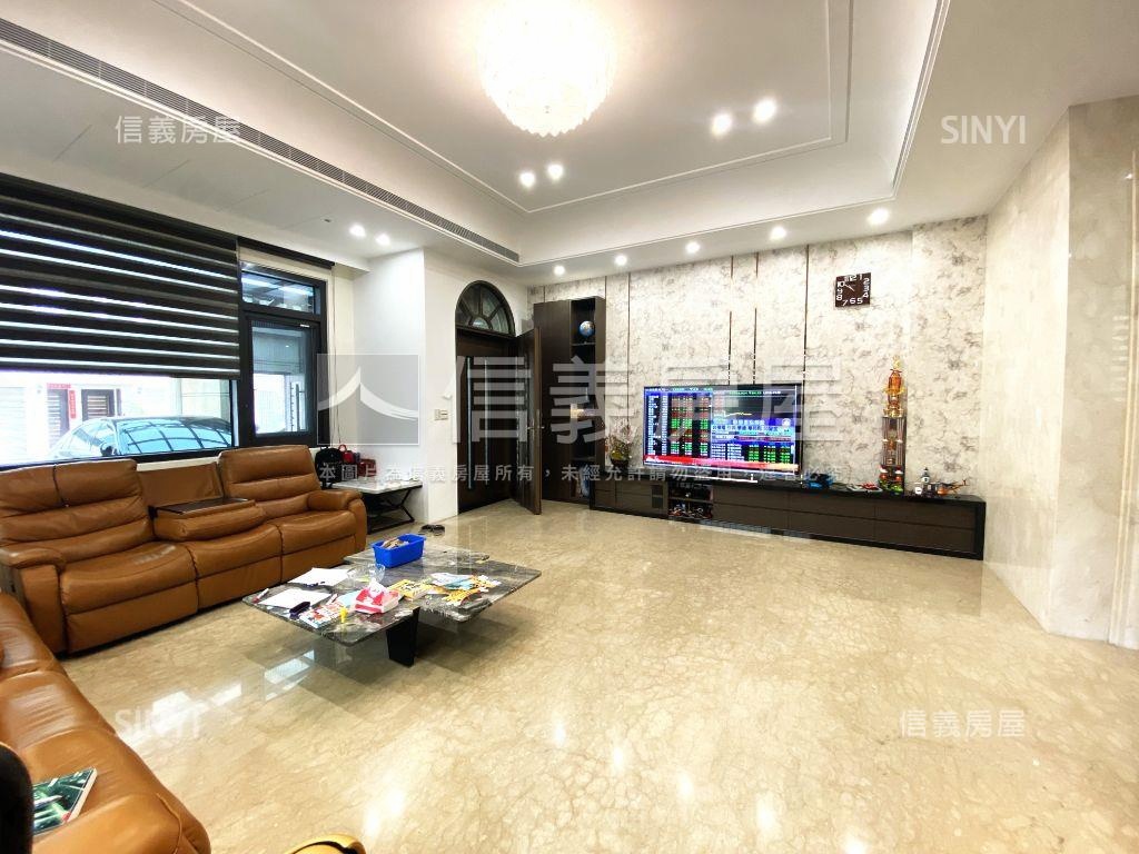 文豪邊間精緻電梯透天房屋室內格局與周邊環境