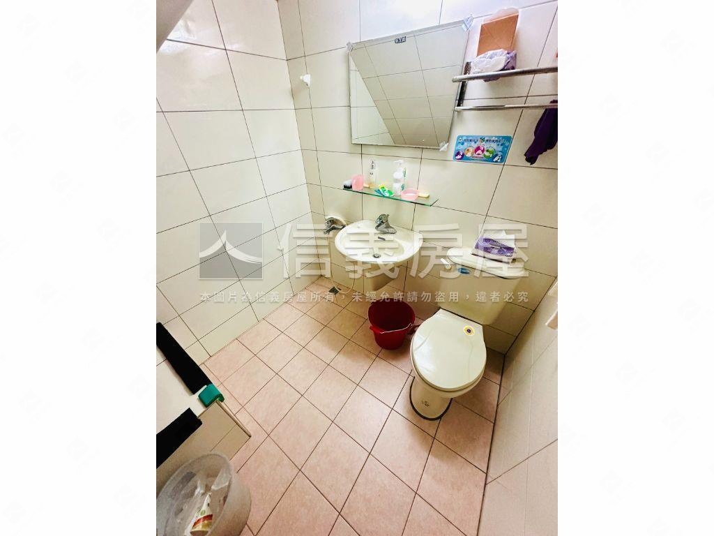近南科溫馨透天房屋室內格局與周邊環境