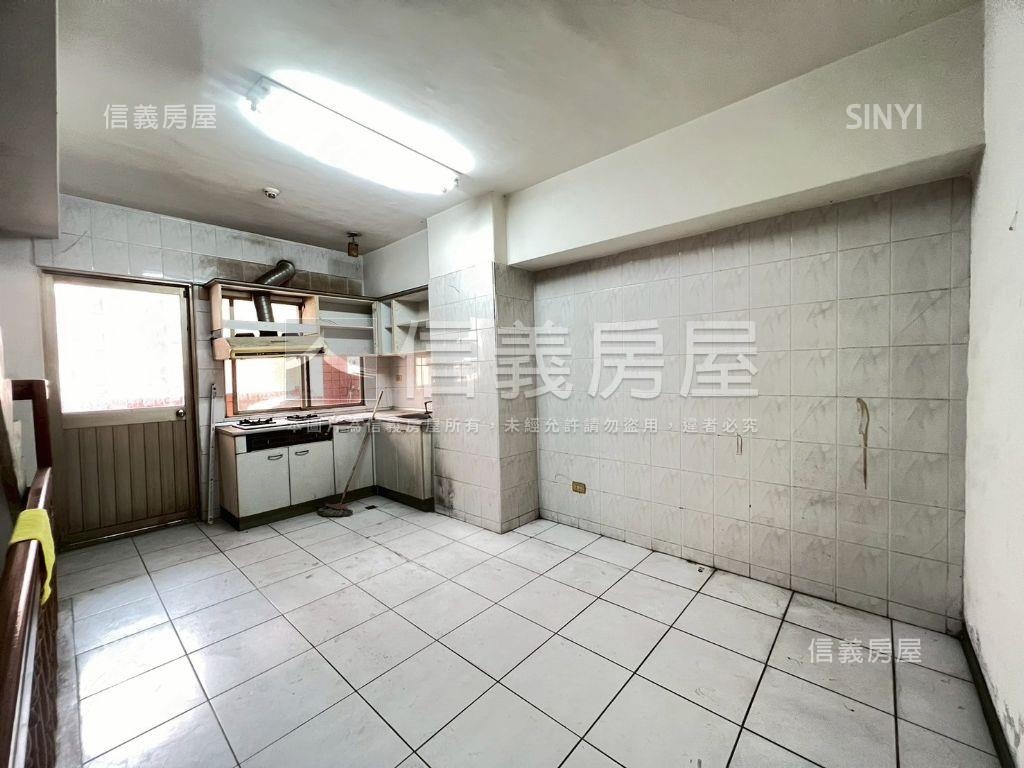 後站歡喜國，燙金優質樓店房屋室內格局與周邊環境