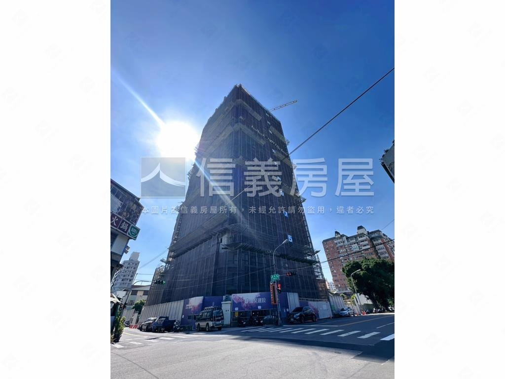 國聚之邑三房平車房屋室內格局與周邊環境