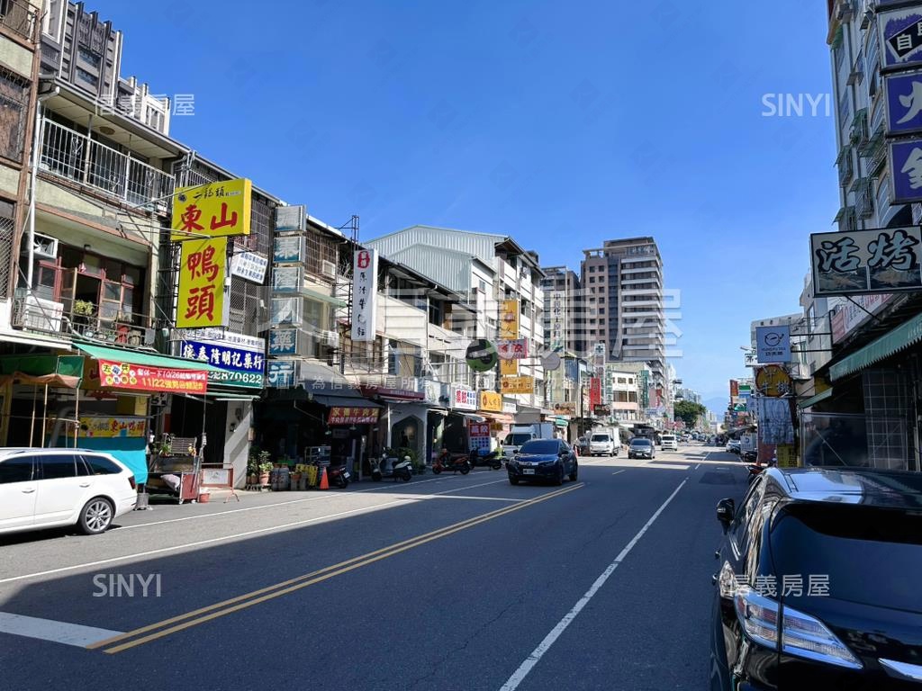 國聚之邑三房平車房屋室內格局與周邊環境