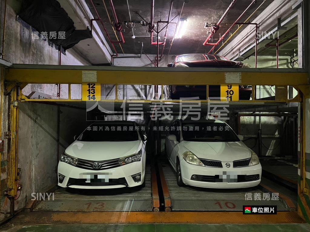 捷運可樂３房車位房屋室內格局與周邊環境