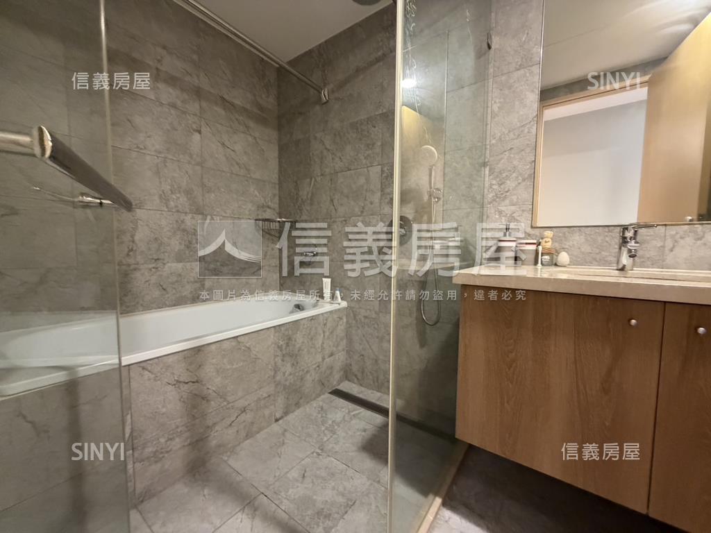 哲人次高樓景觀２房房屋室內格局與周邊環境